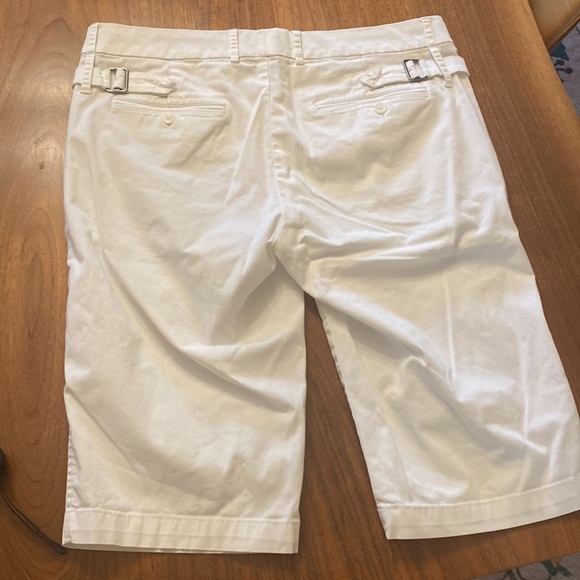 Vince womens white shorts. Size 8. Excellent condition - Picture 4 of 8